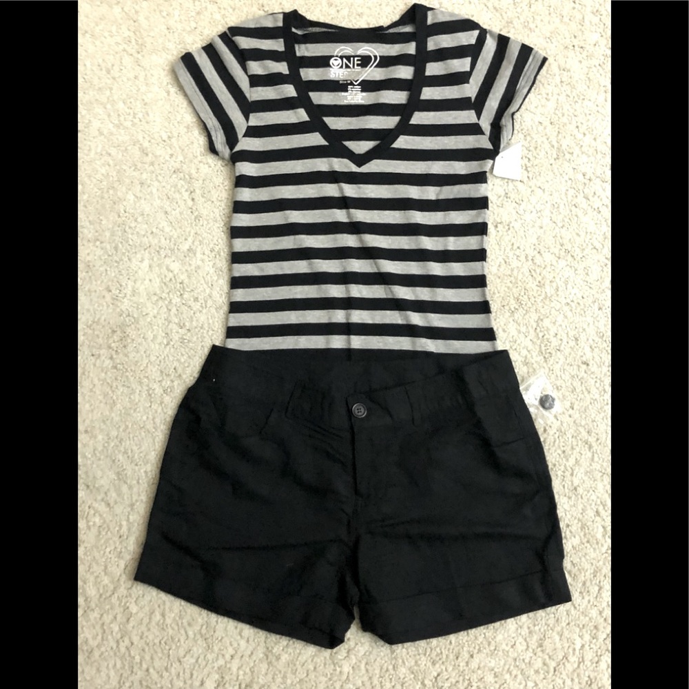 NWT Forever 21 Linen Shorts w/free tee